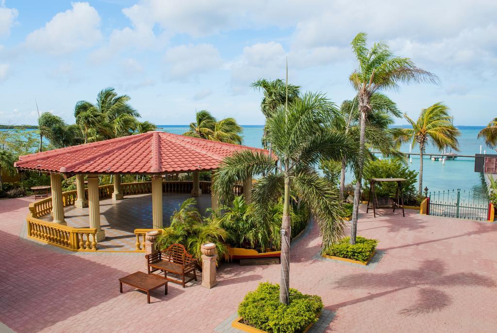 Aruba Surfside Marina Hotel Oranjestad Exterior photo