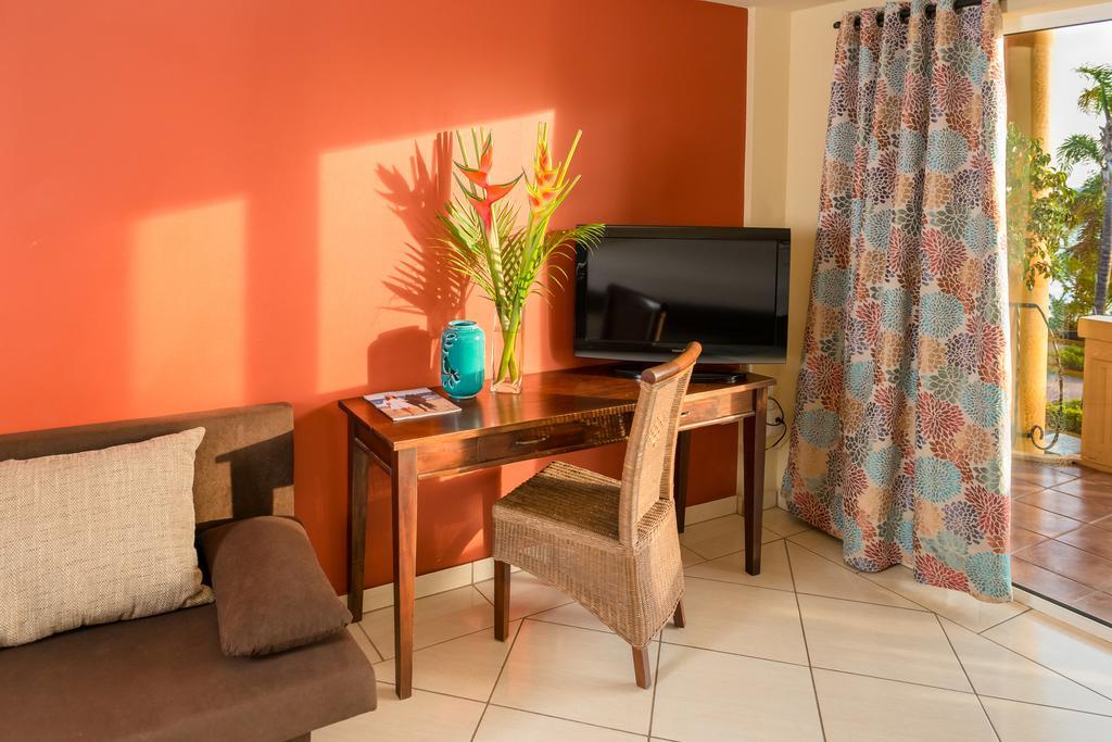 Aruba Surfside Marina Hotel Oranjestad Exterior photo